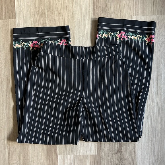 pin stripe floral pants - Picture 2 of 4